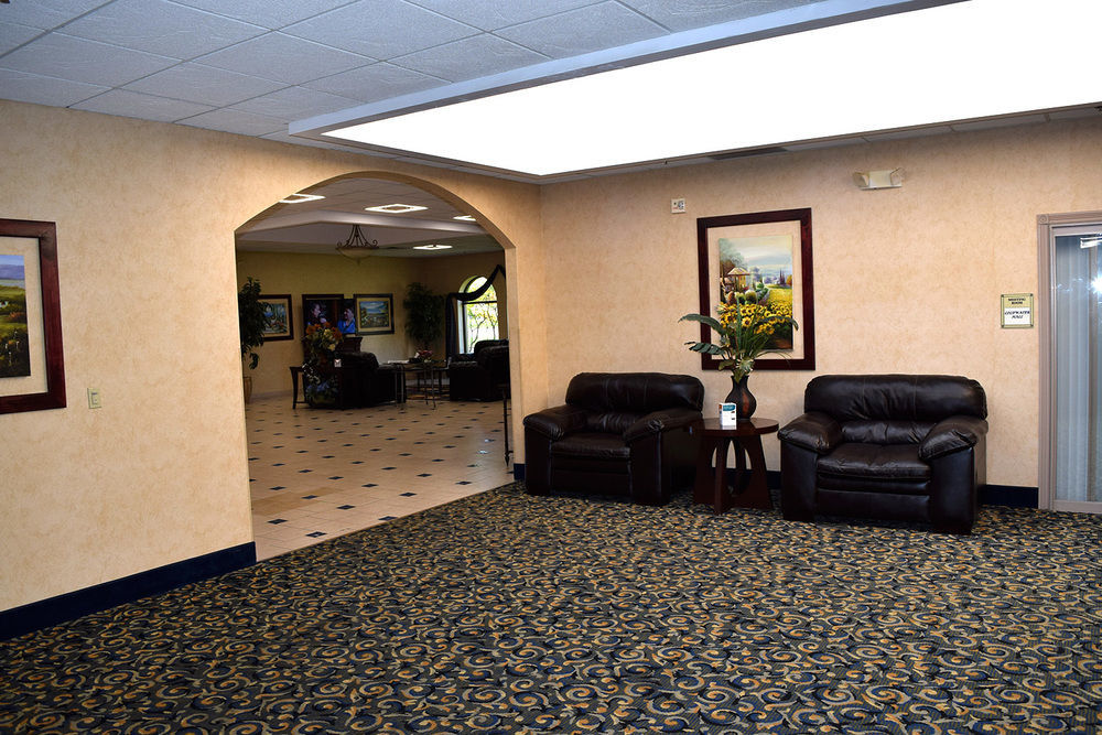 Quality Inn & Suites Coldwater Near I-69 Exterior photo